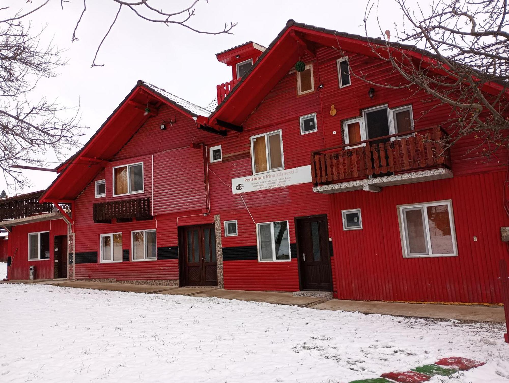 Pensiunea Irina 3 Zărneşti Extérieur photo