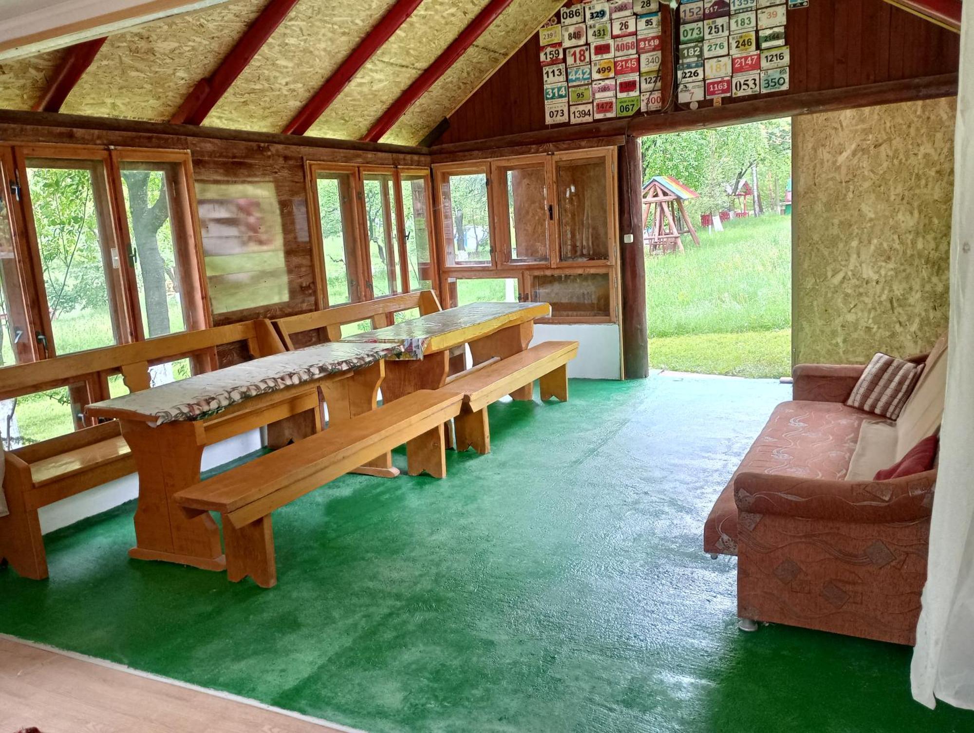 Pensiunea Irina 3 Zărneşti Extérieur photo